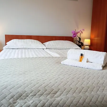 Lora Homestay