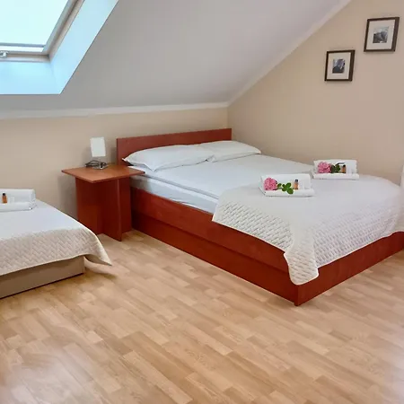 Lora Kwatera prywatna